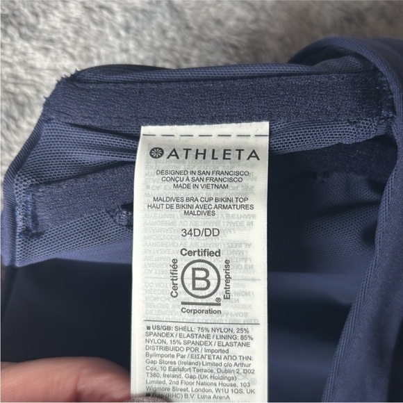 Athleta Maldives Bra Cup Bikini Top in Navy Size 34D/DD NWT - Picture 6 of 6